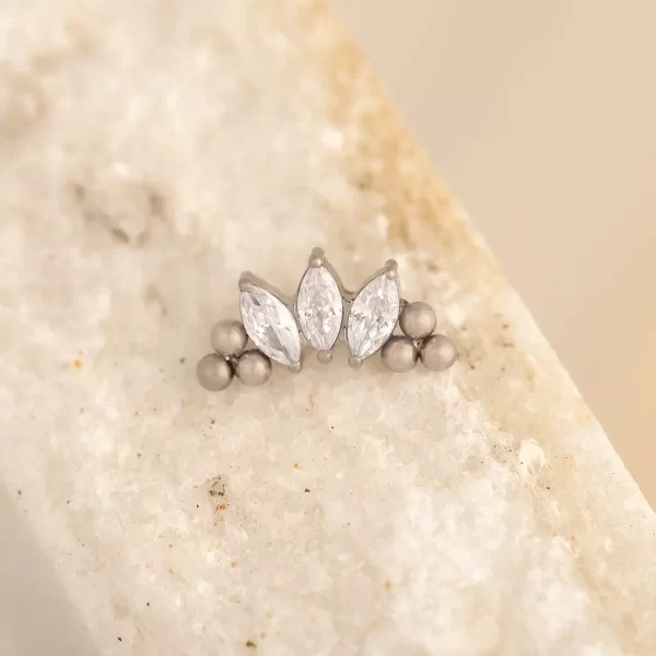 marquise con filigrana