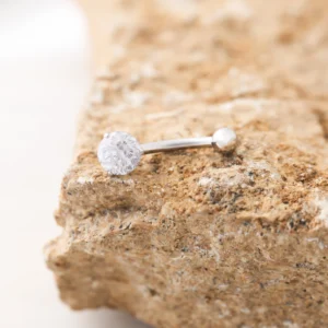 Navel Essential Zircon